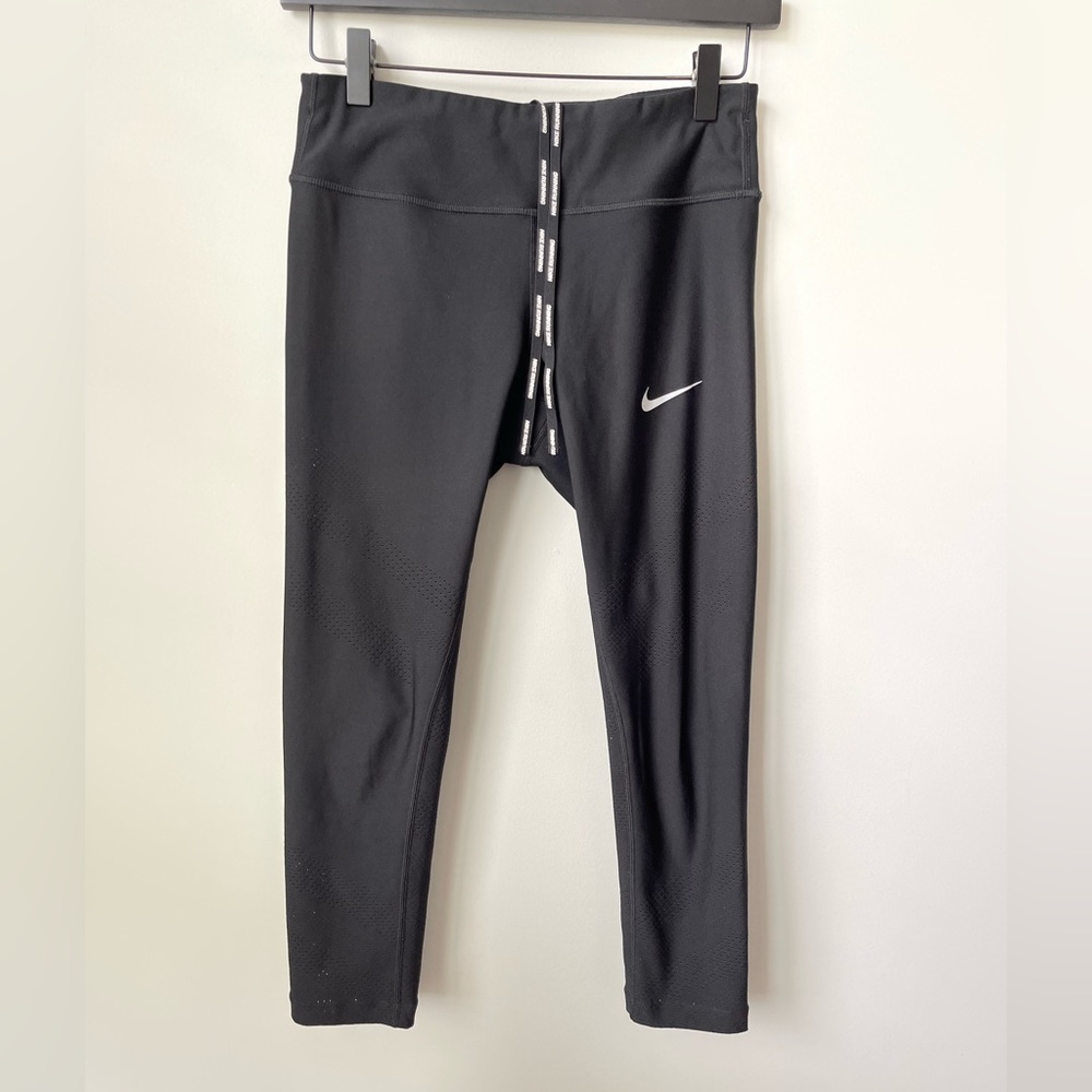 Nike running Dri-Fit small black cropped leggings